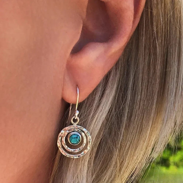 Boho Saturno auskari ar tirkīza akmeni