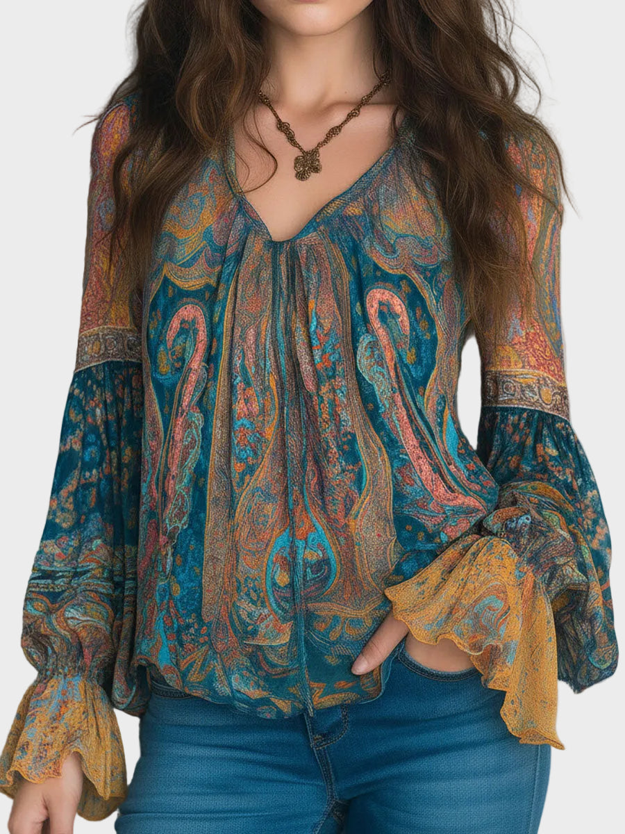 Alina | Boho Šifona Blūze ar Rakstiem Zilā-Zaļā (Teal) un Dzintara (Amber) Krāsā ar Rūtiņām Piedurkņu Galos