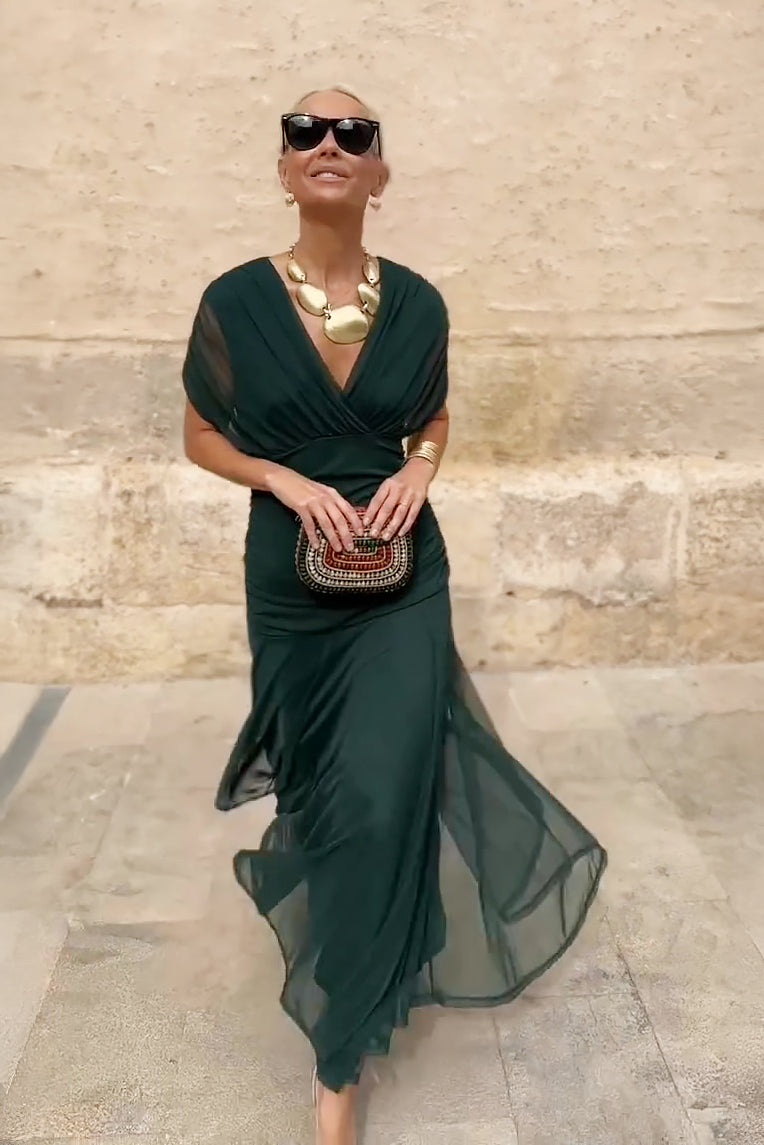 Louise | Eleganta Maxi Kleita ar V veida Dekoltē Pusēm
