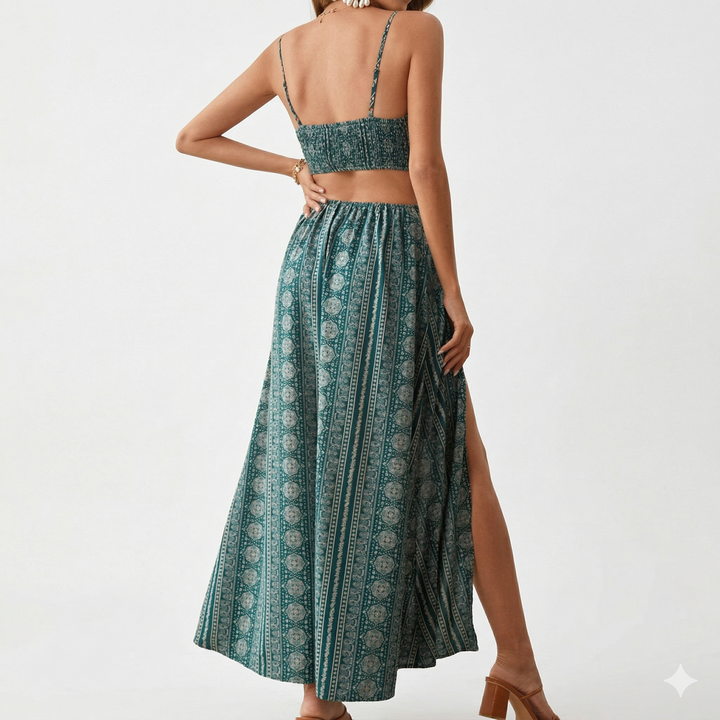 Zara – Boho Kleita ar Atvērtu Muguru un Izgriezumu