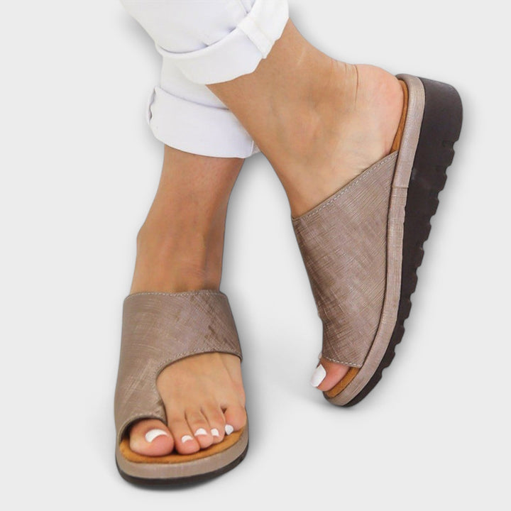 Maina — Komfortabli ortopēdiskie sandales