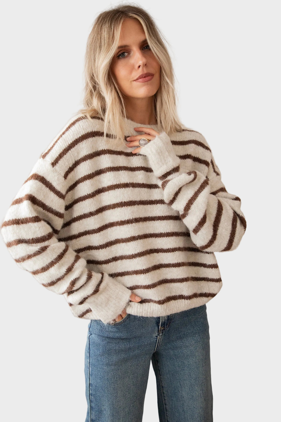 Janine | Puloveris - Samantha Stripe - Bežs/Šokolāde