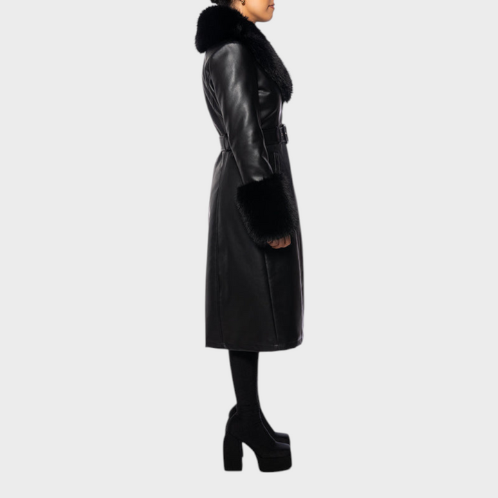 Jodie | MELNĀ MĀKSLĪGĀ ĀDA PALTO TREND