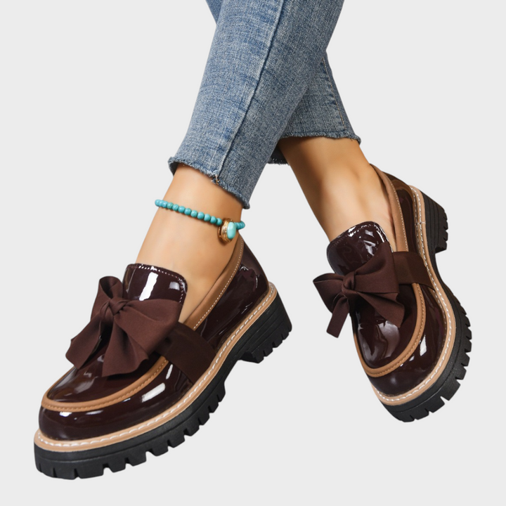 Monica | Komfortabli sieviešu slip-on loafers ar biezu pretizslīdēšanas zoli
