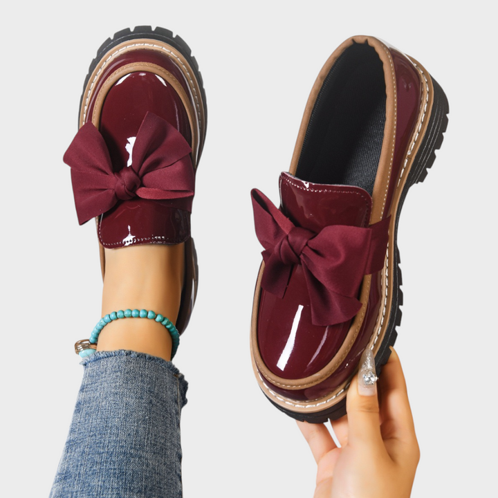 Monica | Komfortabli sieviešu slip-on loafers ar biezu pretizslīdēšanas zoli