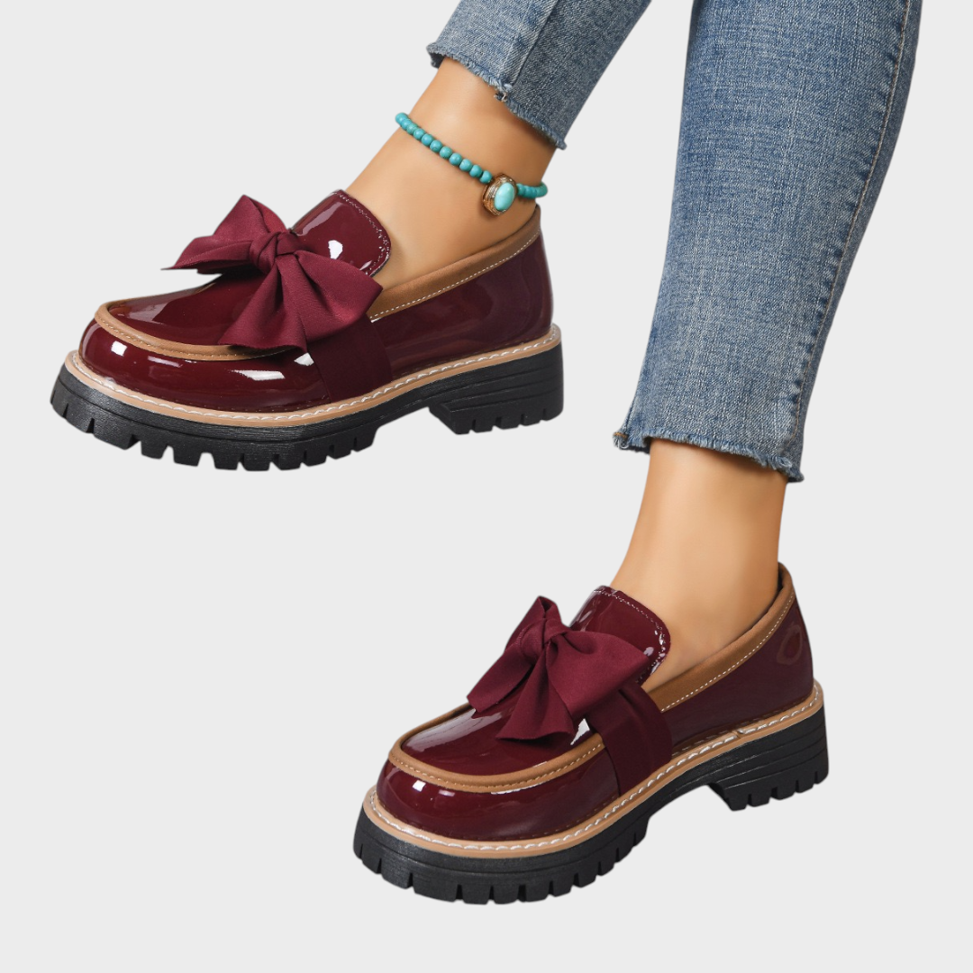 Monica | Komfortabli sieviešu slip-on loafers ar biezu pretizslīdēšanas zoli