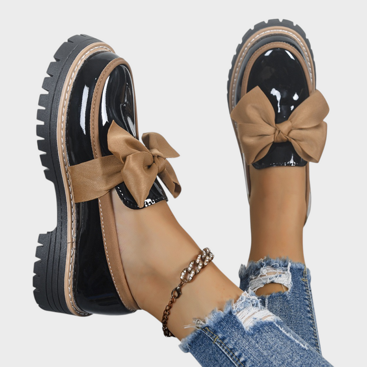 Monica | Komfortabli sieviešu slip-on loafers ar biezu pretizslīdēšanas zoli