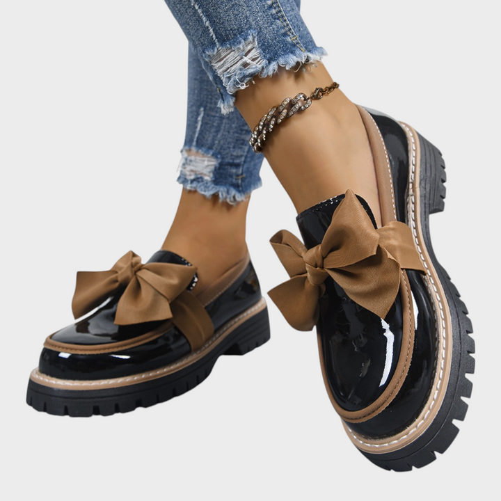 Monica | Komfortabli sieviešu slip-on loafers ar biezu pretizslīdēšanas zoli