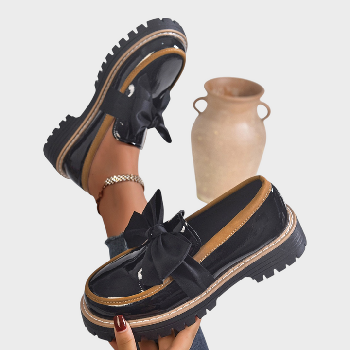 Monica | Komfortabli sieviešu slip-on loafers ar biezu pretizslīdēšanas zoli