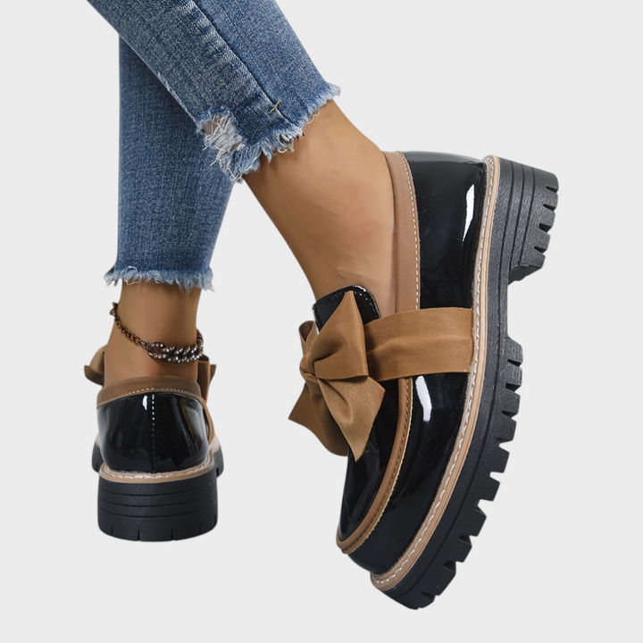 Monica | Komfortabli sieviešu slip-on loafers ar biezu pretizslīdēšanas zoli