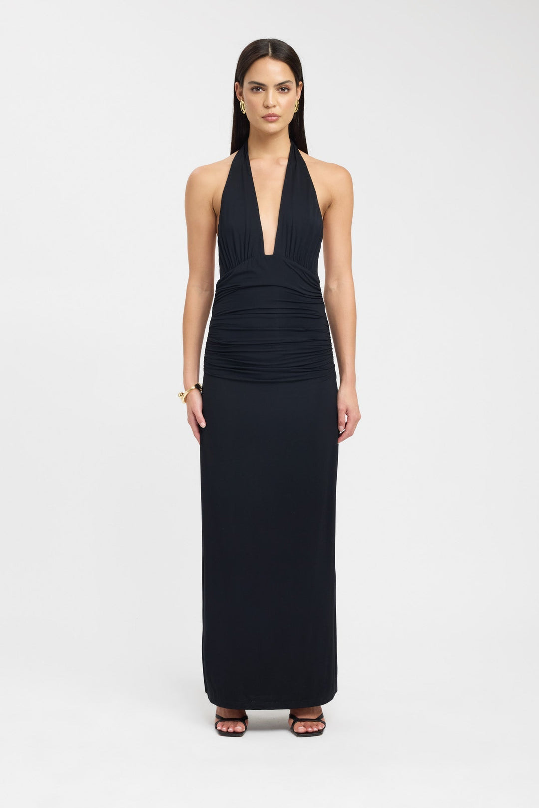 Sariah - Eleganta Maxi Kleita ar Halteru