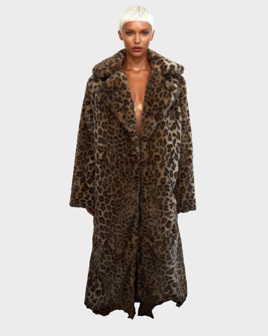 Aurelia Leoparda Mētelis no Mākslīgās Vilnas