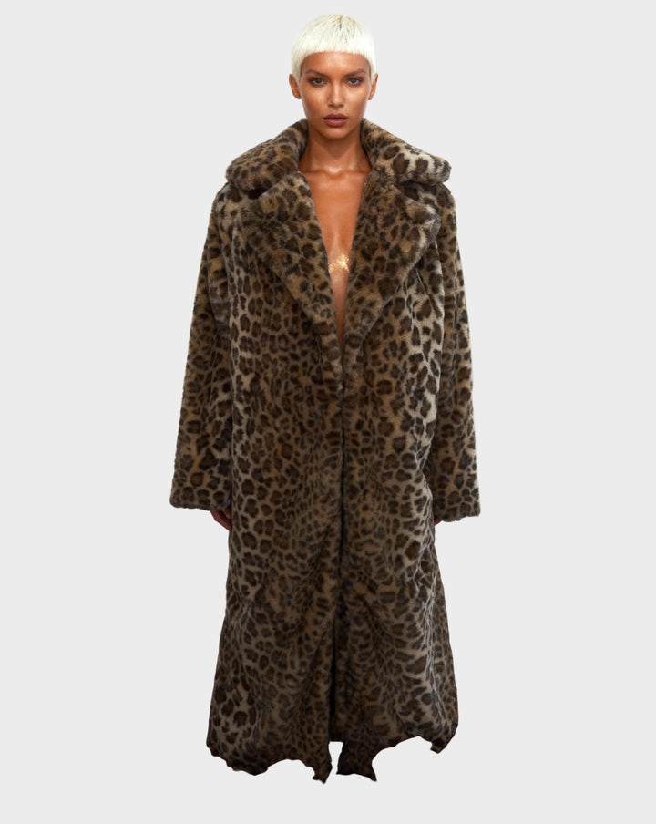 Aurelia Leoparda Mētelis no Mākslīgās Vilnas