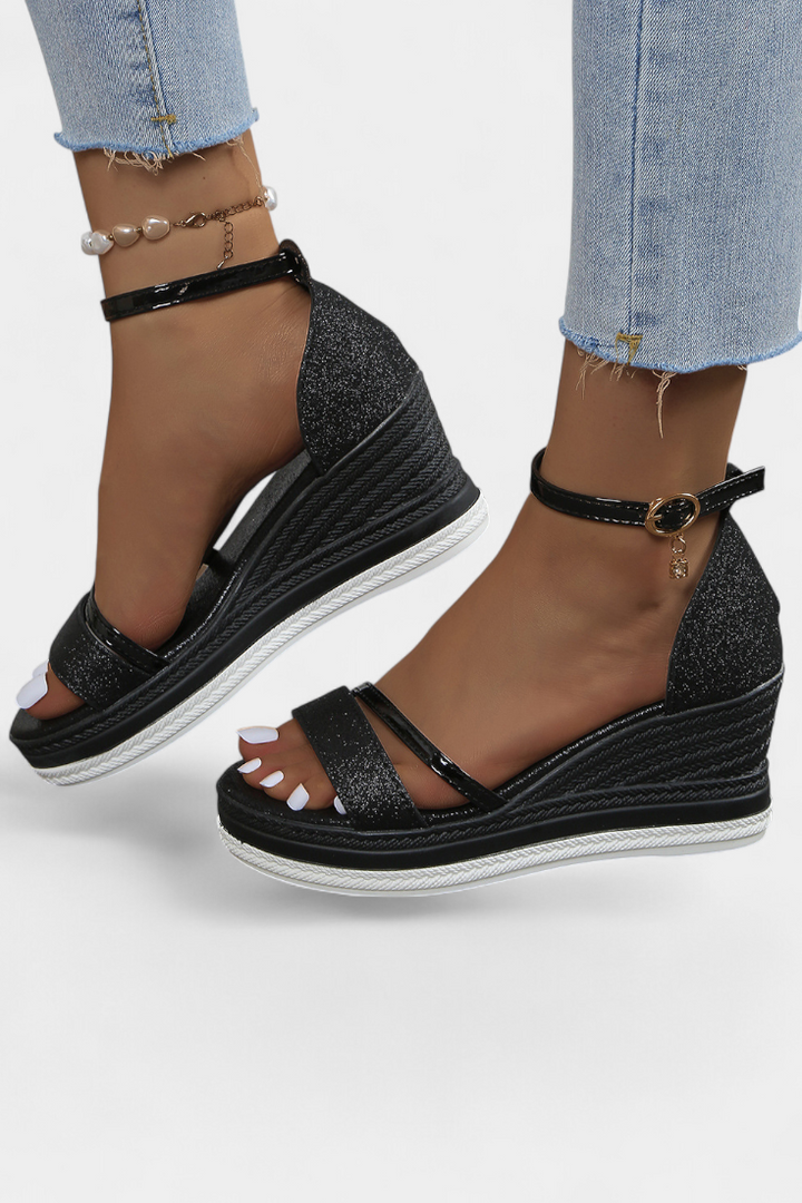 Corinne Ortopēdiskie Wedge Platform Sandales ar spīdīgu apdari