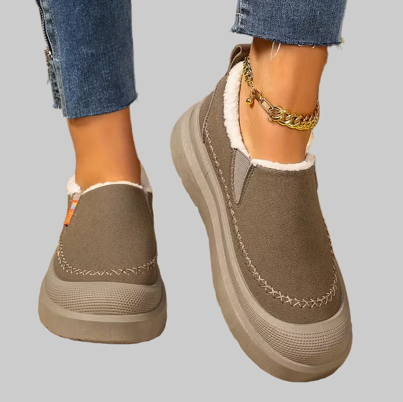 Novarilli™ ortopēdiskie slip-on apavi – komforts visu dienu, atbalsts arkas un plaša piegriezuma