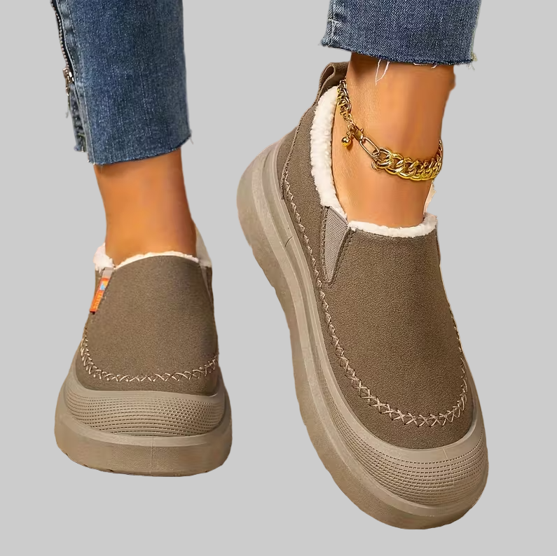 Novarilli™ ortopēdiskie slip-on apavi – komforts visu dienu, atbalsts arkas un plaša piegriezuma