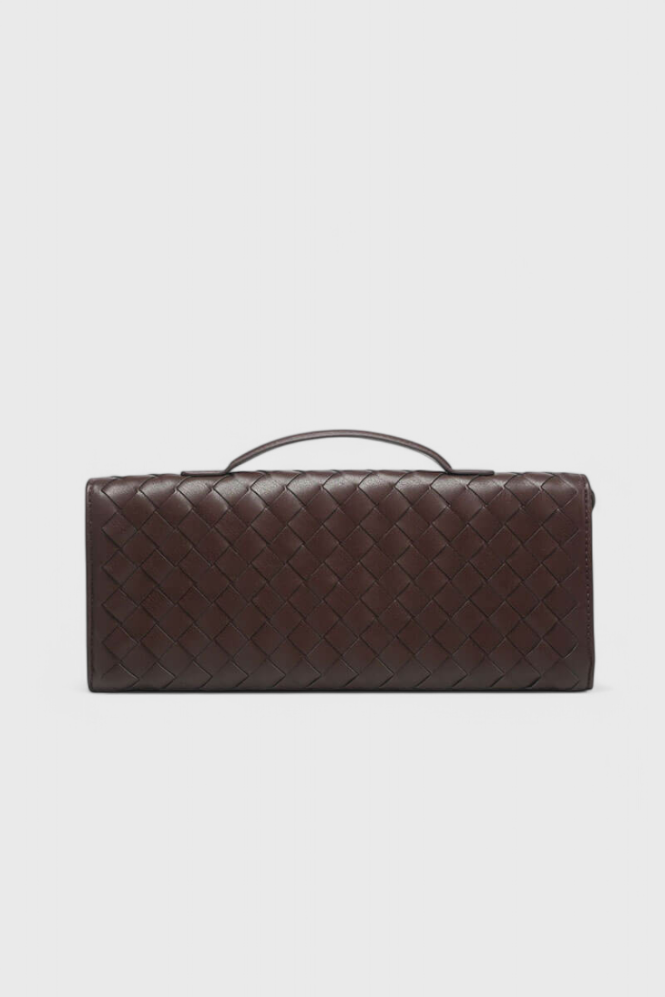 Melanie Clutch soma ar zelta mezglu detaļu