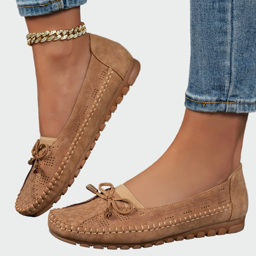 Ērti slip-on apavi ar ortopēdisko zoli